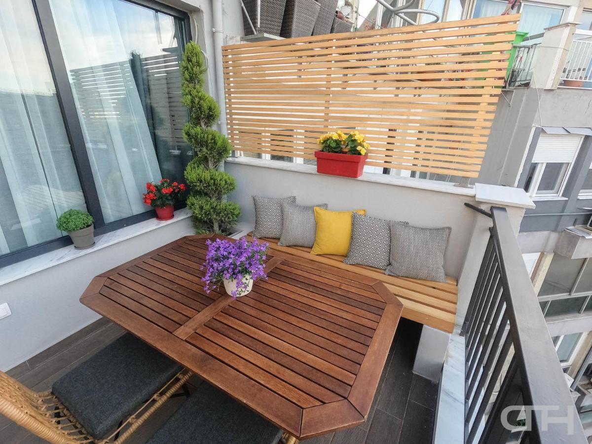 Luxury 80M2 Apartment With Balcony Downtown Saloniki Zewnętrze zdjęcie